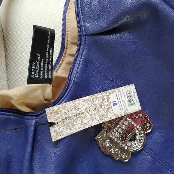 Kathy Van Zeeland Shoulder Bag/Nordic Purple - Picture 15 of 17